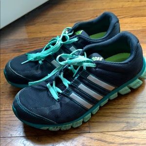 Used ADIDAS size 7.5 sneakers